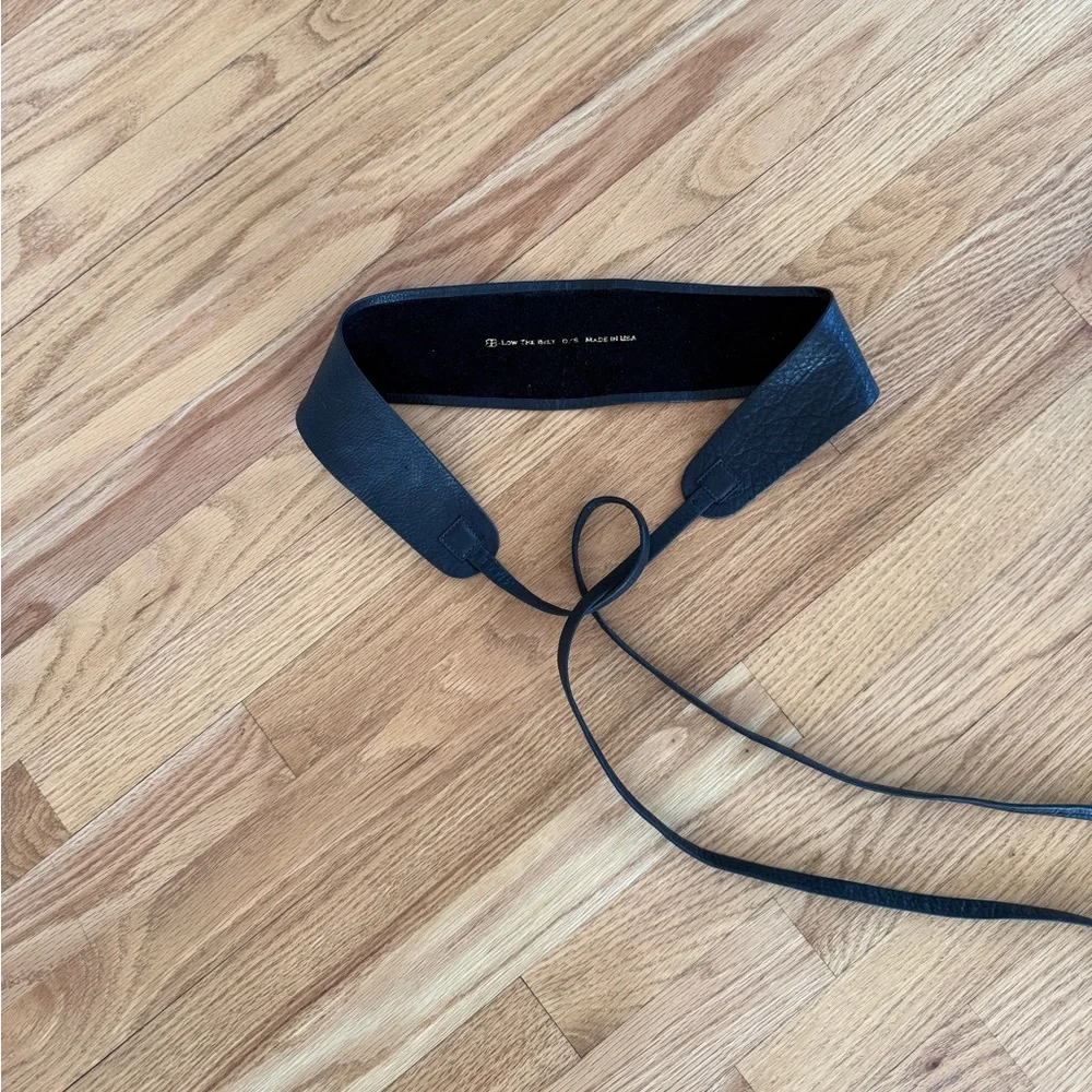 Revolve B-low the belt tassel belt black